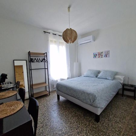 Chambre Sommières Εξωτερικό φωτογραφία